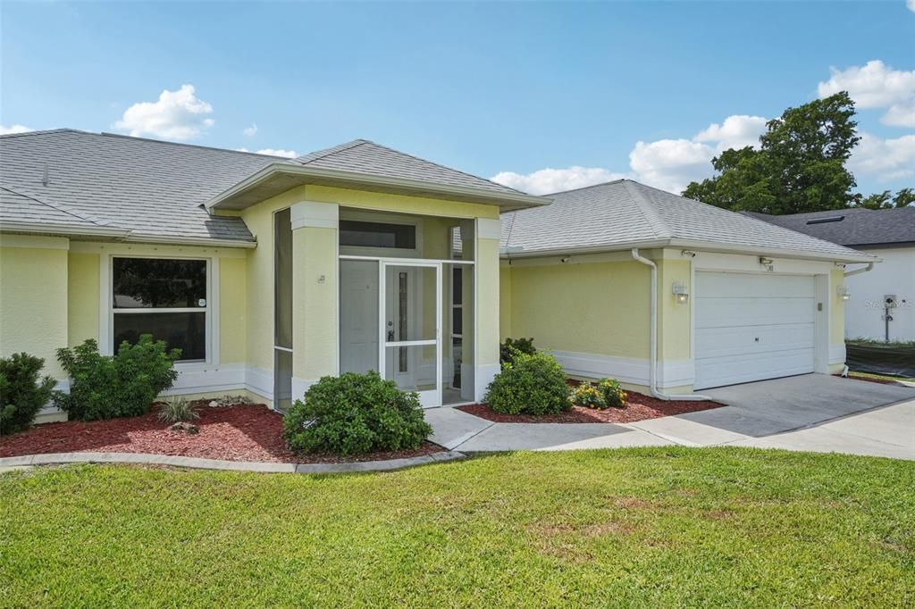 For Sale: $289,500 (3 beds, 2 baths, 1586 Square Feet)