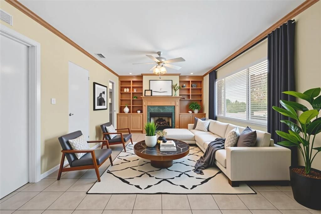 Под контрактом: $849,000 (2 спален, 3 ванн, 1685 Квадратных фут)