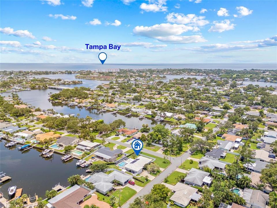 Под контрактом: $849,000 (2 спален, 3 ванн, 1685 Квадратных фут)