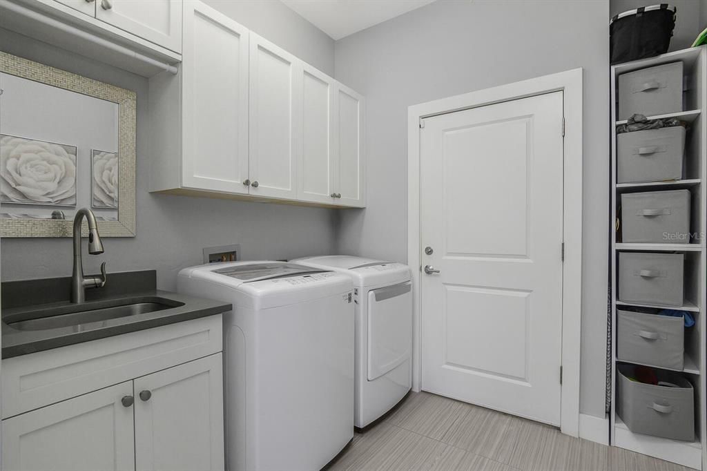 待售: $2,975,000 (3 贝兹, 2 浴室, 2250 平方英尺)