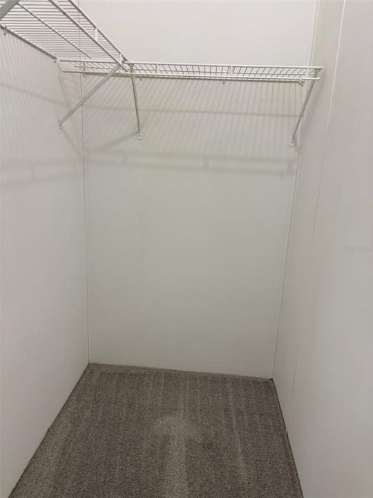 For Rent: $1,700 (3 beds, 2 baths, 1404 Square Feet)