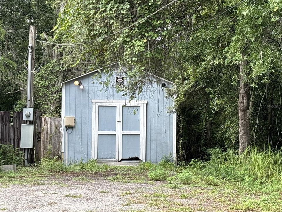 For Rent: $1,700 (3 beds, 2 baths, 1404 Square Feet)