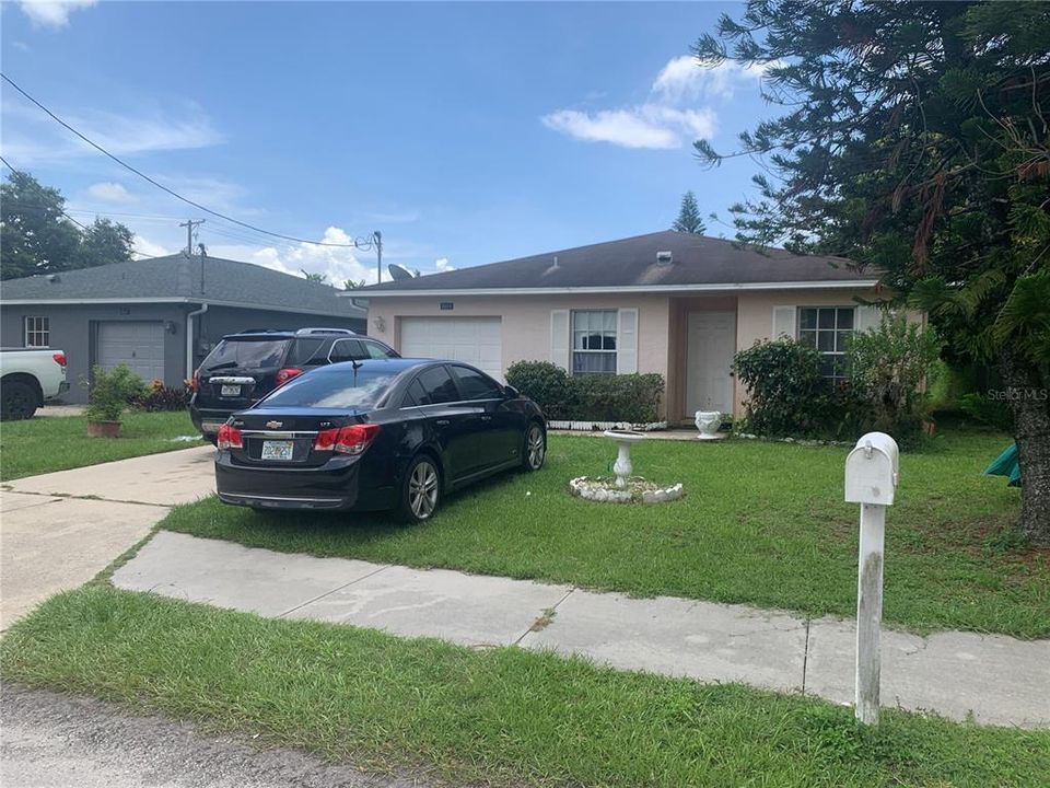 合同活跃: $179,900 (3 贝兹, 2 浴室, 1254 平方英尺)