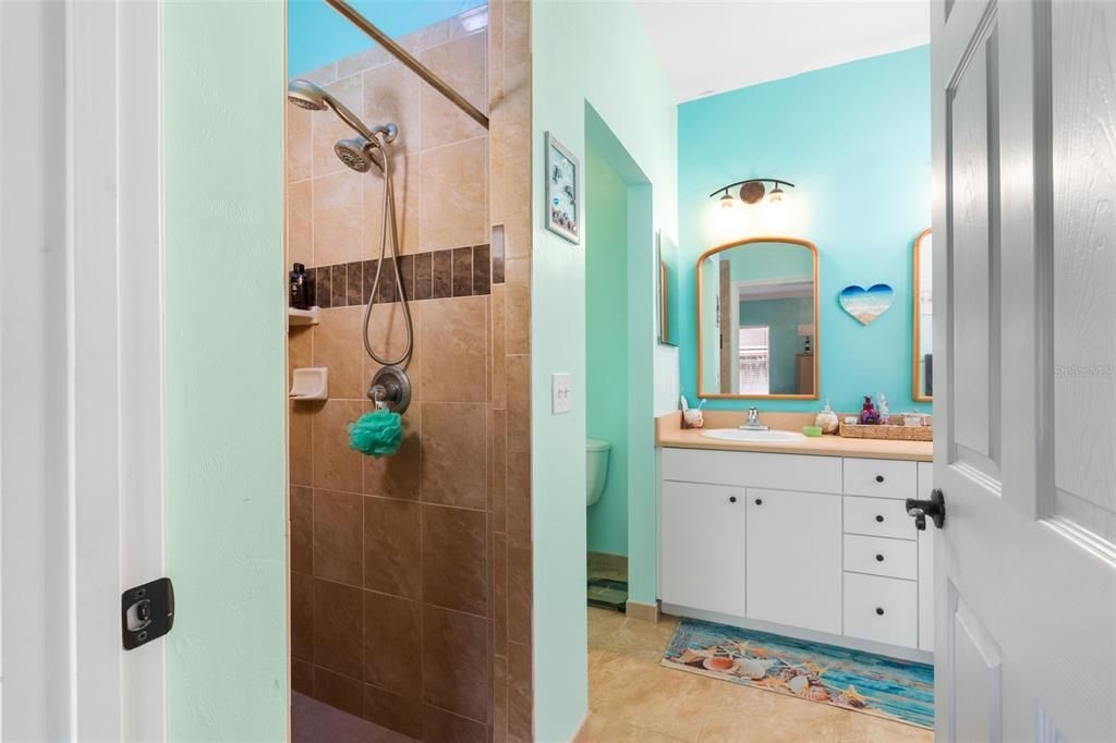 待售: $374,900 (4 贝兹, 2 浴室, 1838 平方英尺)