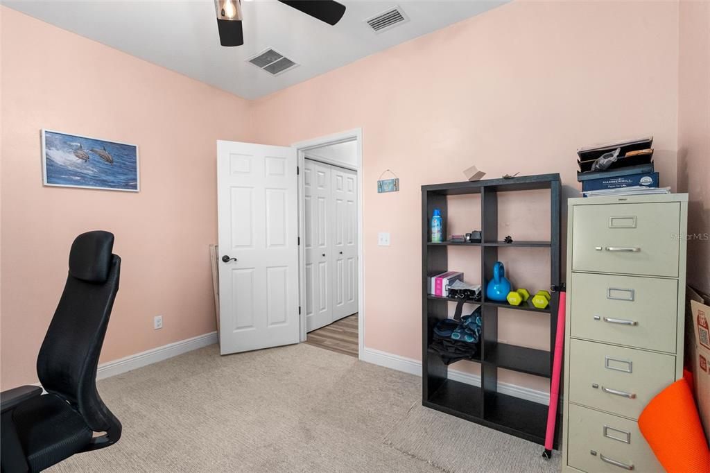 待售: $374,900 (4 贝兹, 2 浴室, 1838 平方英尺)