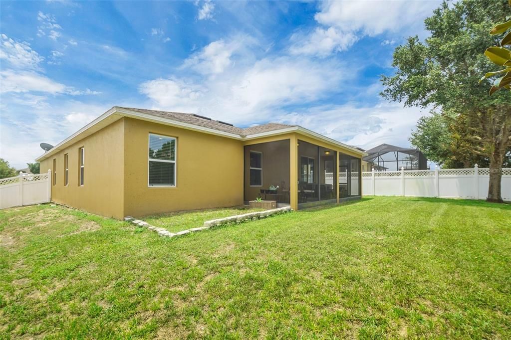 For Sale: $314,990 (4 beds, 2 baths, 1976 Square Feet)