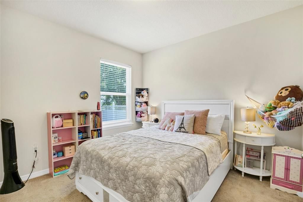 For Sale: $314,990 (4 beds, 2 baths, 1976 Square Feet)