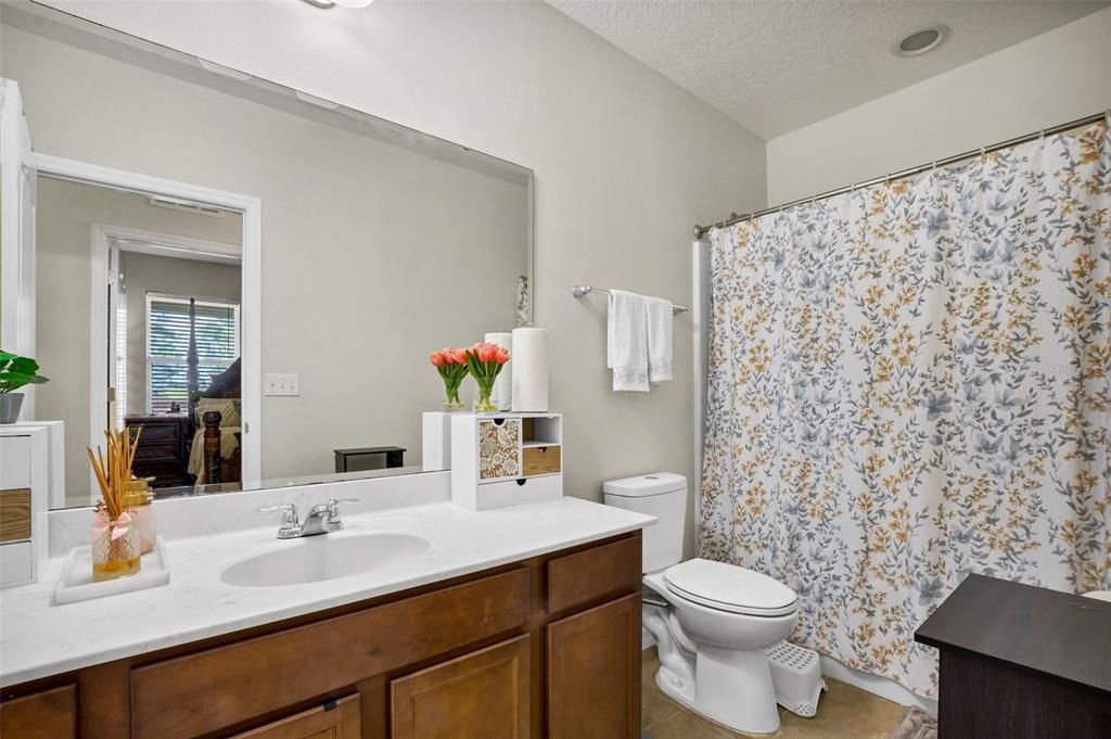 For Sale: $314,990 (4 beds, 2 baths, 1976 Square Feet)