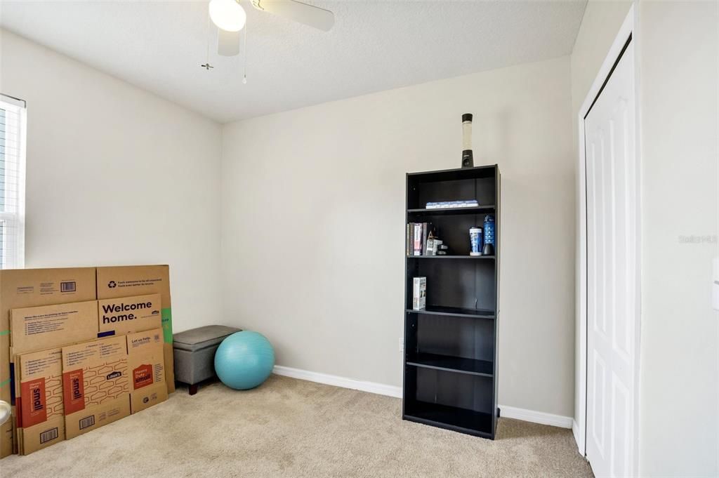 For Sale: $314,990 (4 beds, 2 baths, 1976 Square Feet)