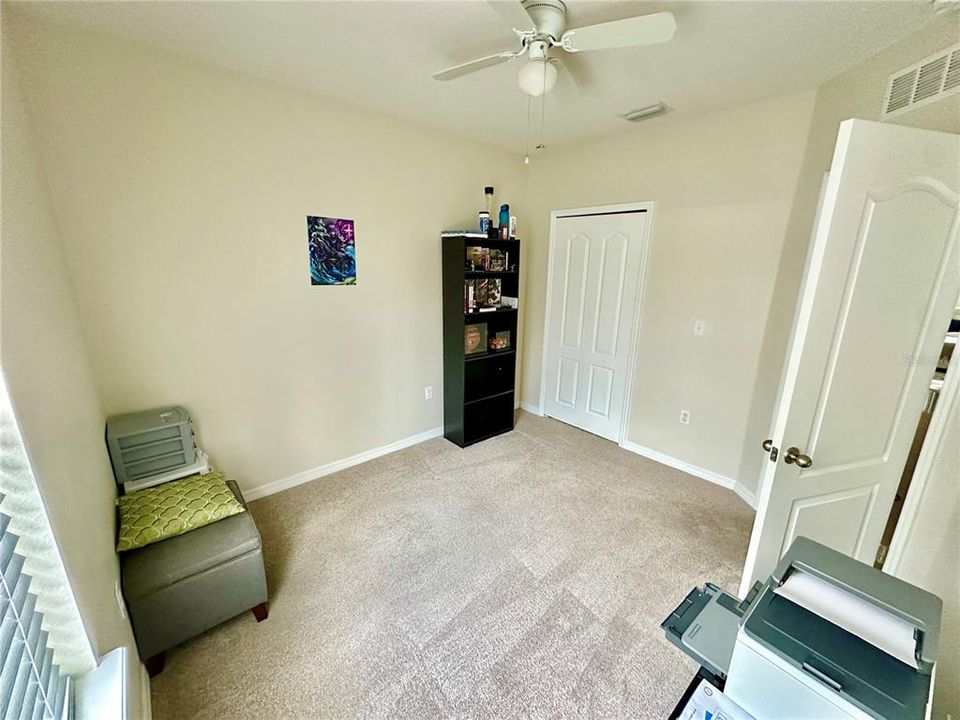 For Sale: $314,990 (4 beds, 2 baths, 1976 Square Feet)