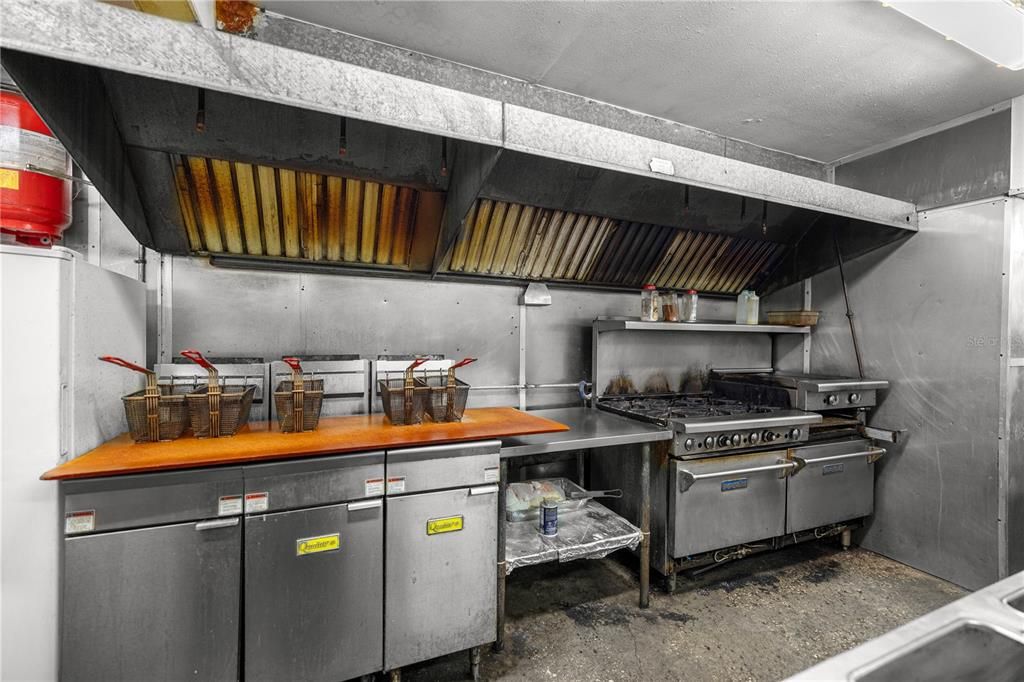 待售: $675,000 (0 贝兹, 0 浴室, 2578 平方英尺)