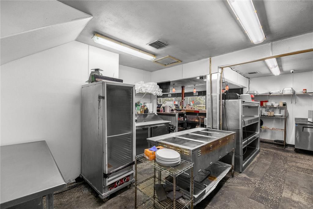 待售: $675,000 (0 贝兹, 0 浴室, 2578 平方英尺)