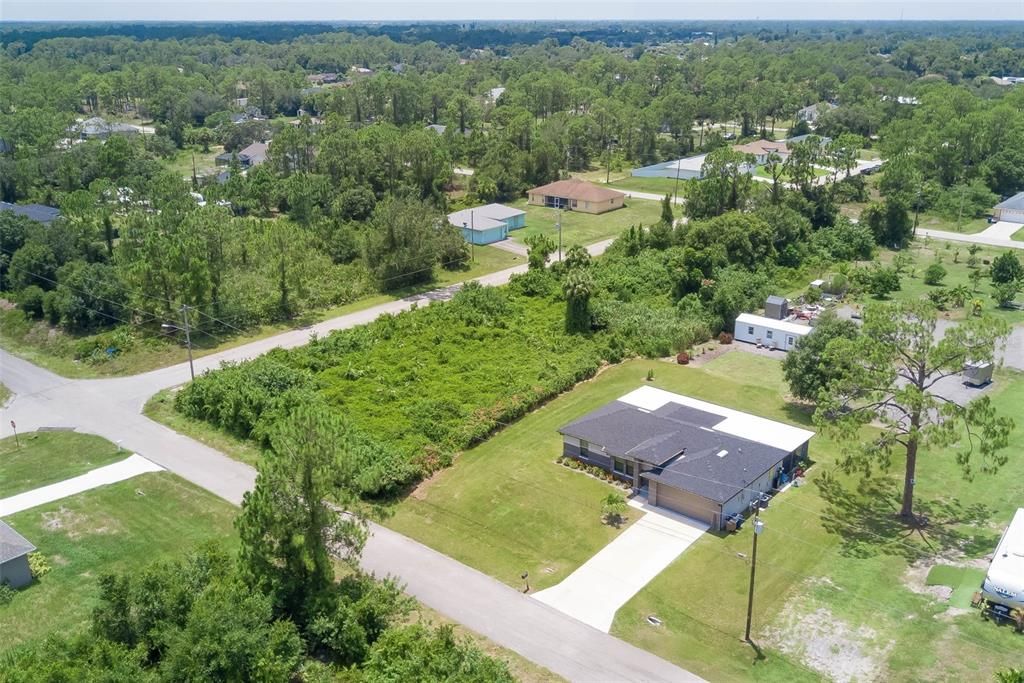 For Sale: $375,000 (3 beds, 2 baths, 1204 Square Feet)