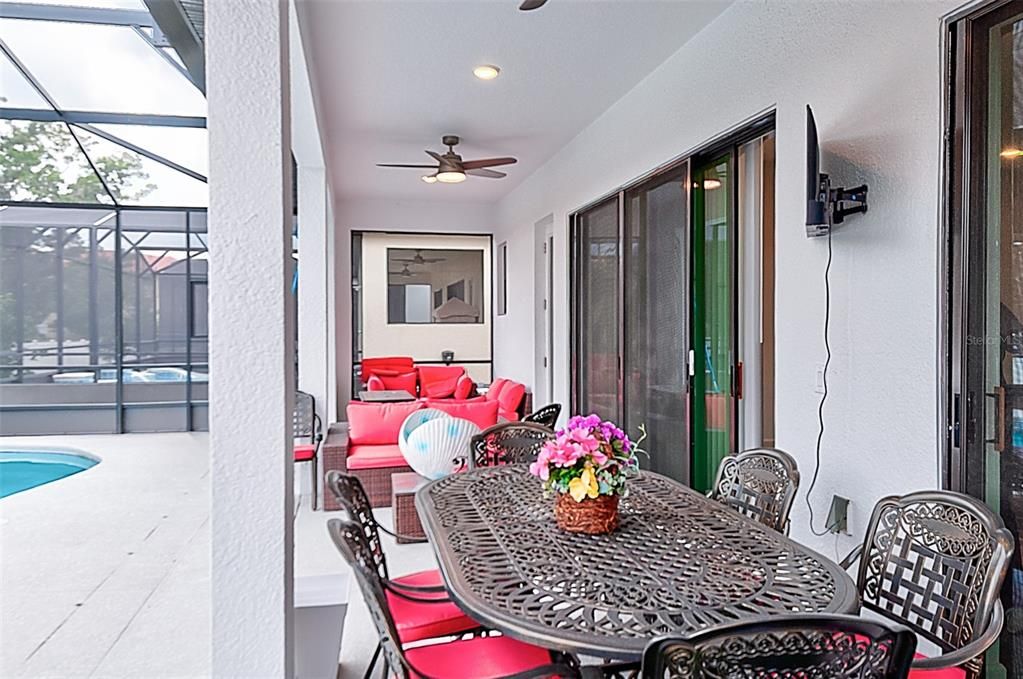 For Sale: $1,750,000 (10 beds, 9 baths, 3826 Square Feet)