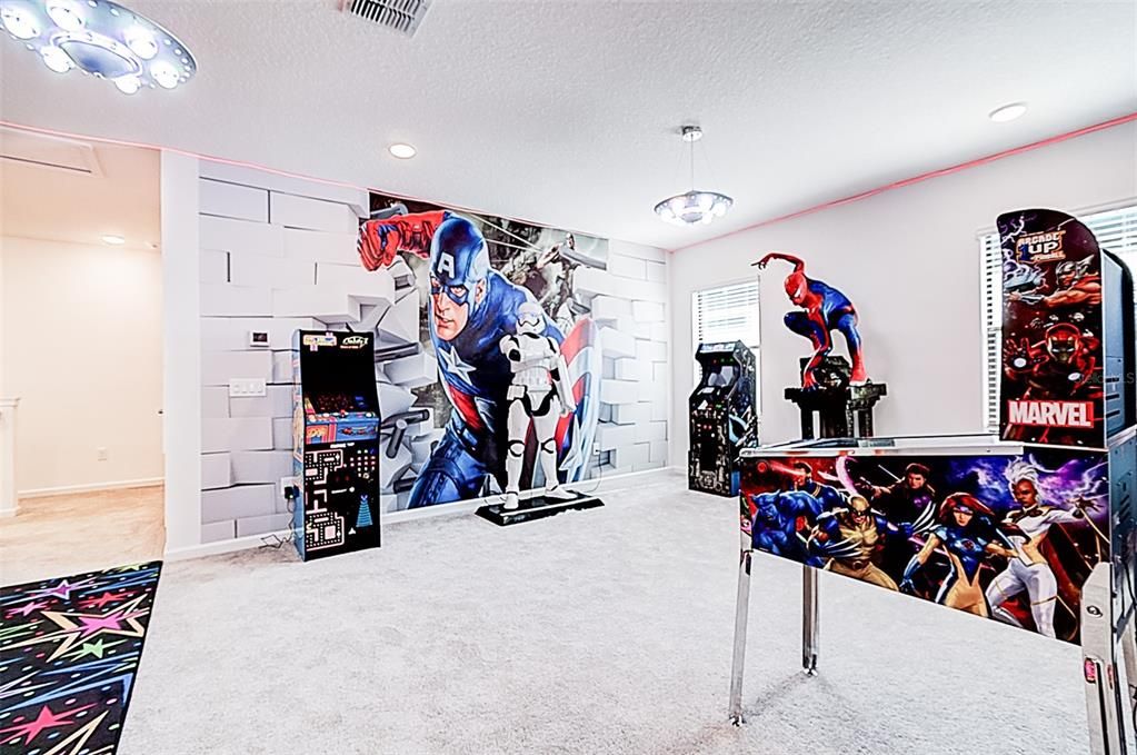 For Sale: $1,750,000 (10 beds, 9 baths, 3826 Square Feet)