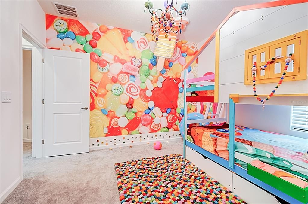 For Sale: $1,750,000 (10 beds, 9 baths, 3826 Square Feet)