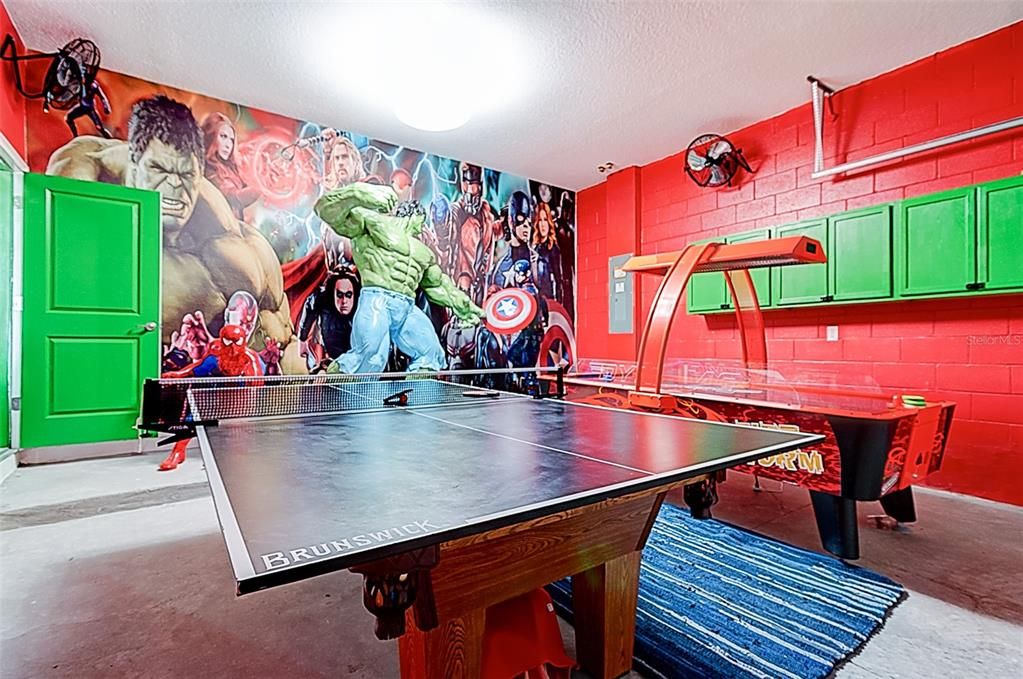 For Sale: $1,750,000 (10 beds, 9 baths, 3826 Square Feet)