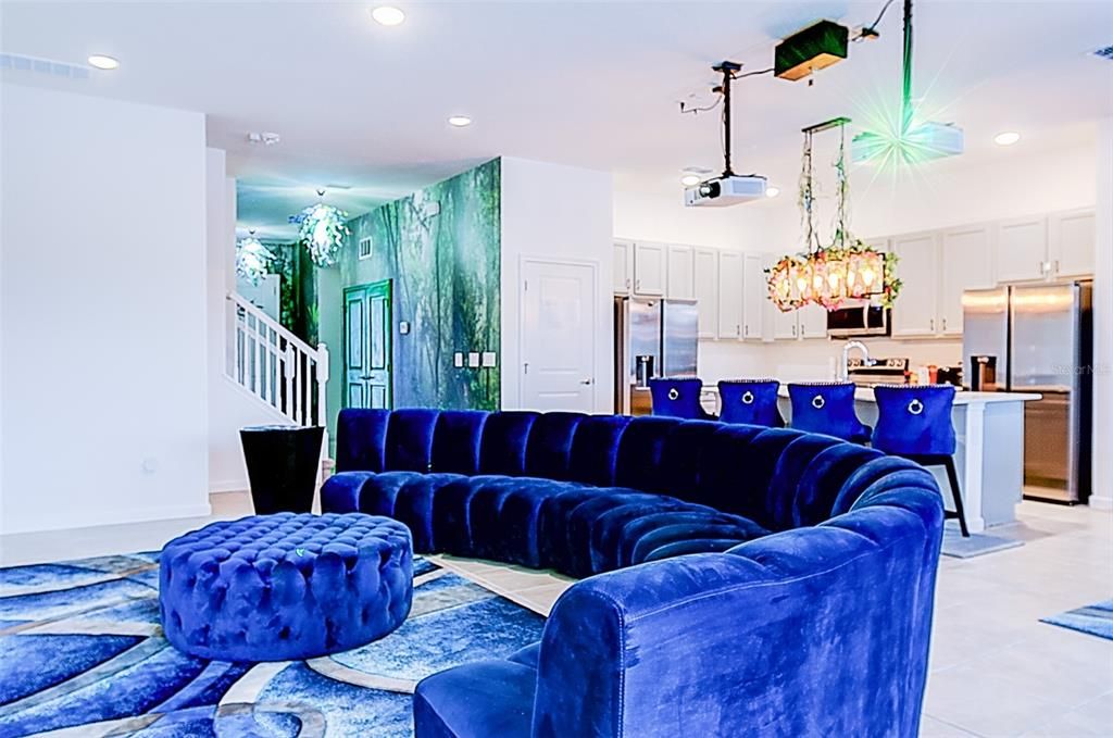 For Sale: $1,750,000 (10 beds, 9 baths, 3826 Square Feet)