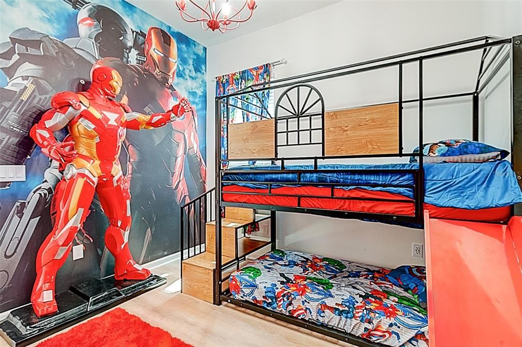 For Sale: $1,750,000 (10 beds, 9 baths, 3826 Square Feet)