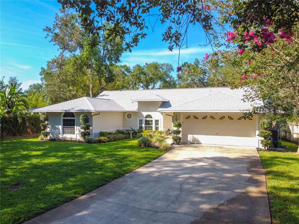 На продажу: $419,999 (4 спален, 2 ванн, 1912 Квадратных фут)