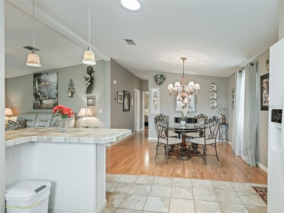 En Renta: $2,100 (2 camas, 2 baños, 1144 Pies cuadrados)