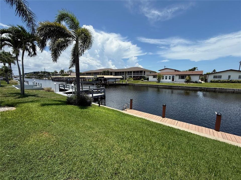 En Venta: $219,000 (2 camas, 2 baños, 1112 Pies cuadrados)