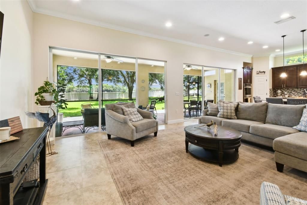 待售: $900,000 (4 贝兹, 3 浴室, 4443 平方英尺)