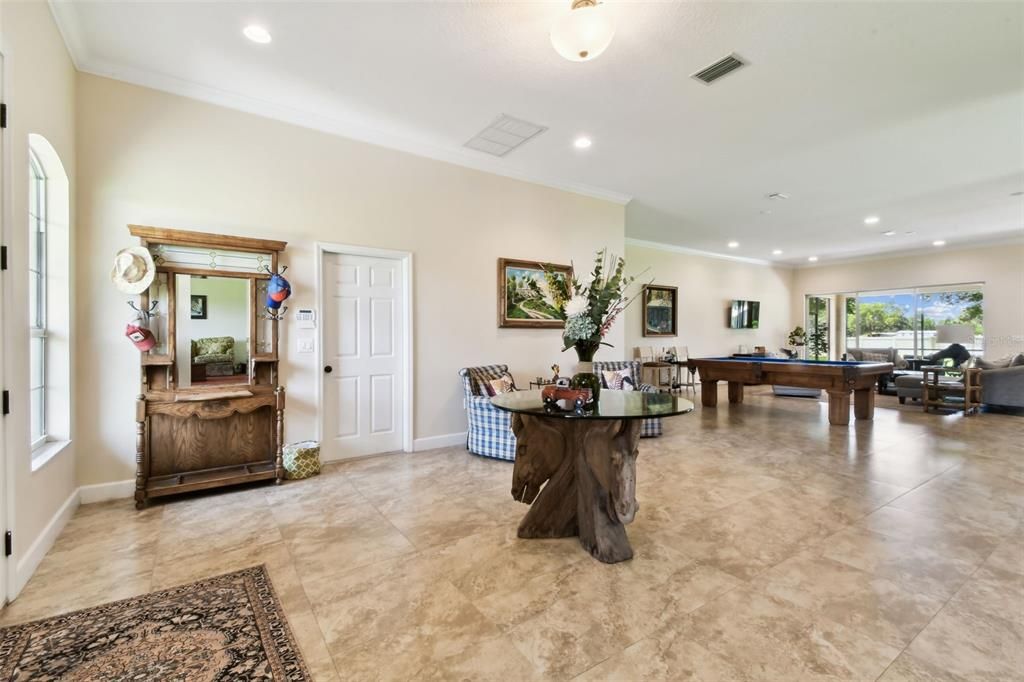 待售: $900,000 (4 贝兹, 3 浴室, 4443 平方英尺)