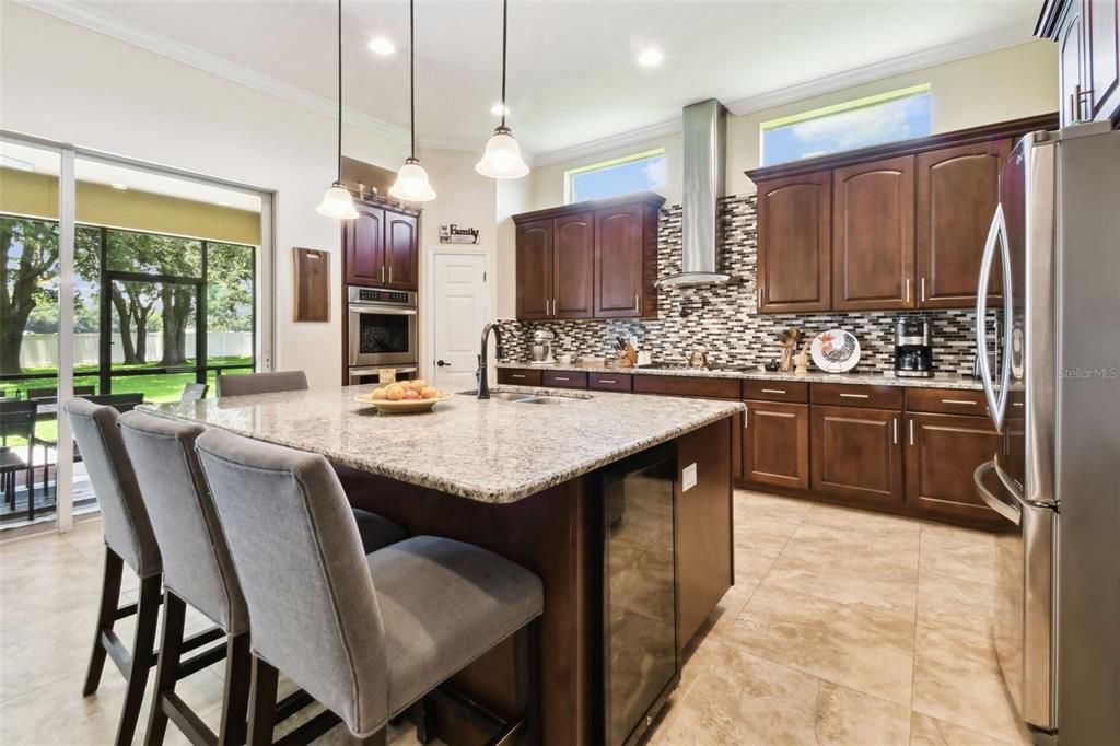 待售: $900,000 (4 贝兹, 3 浴室, 4443 平方英尺)