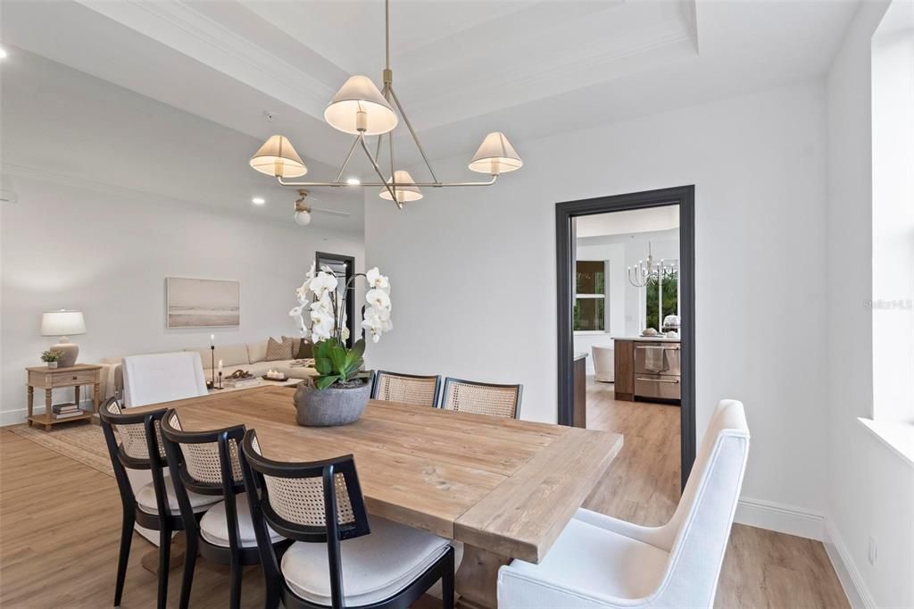 出租: $4,790 (3 贝兹, 3 浴室, 2167 平方英尺)