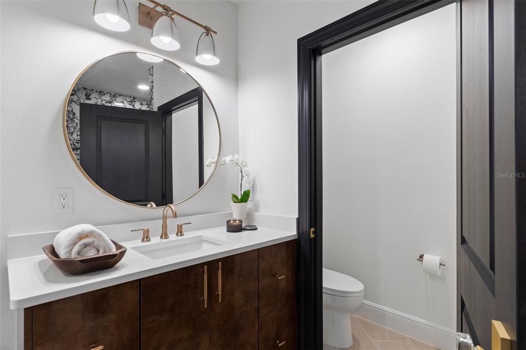 出租: $4,790 (3 贝兹, 3 浴室, 2167 平方英尺)