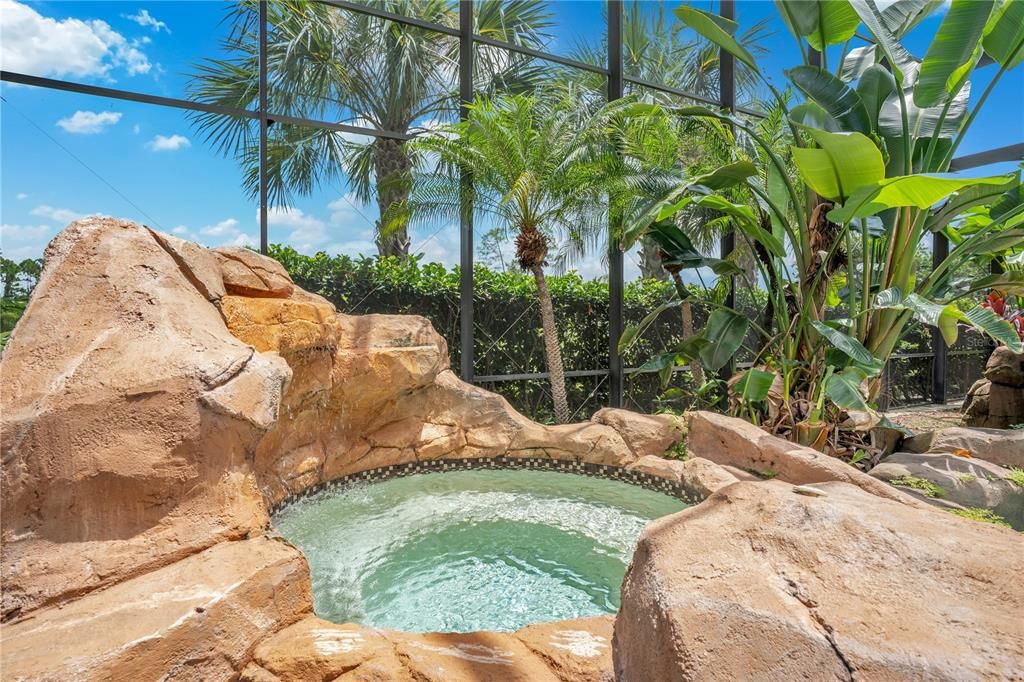 For Sale: $1,897,000 (4 beds, 4 baths, 5352 Square Feet)