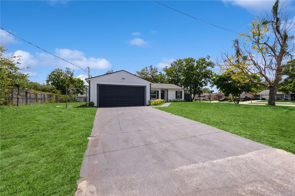 En Venta: $294,900 (3 camas, 2 baños, 1463 Pies cuadrados)