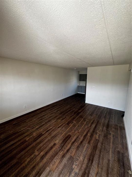 En Renta: $1,100 (2 camas, 1 baños, 702 Pies cuadrados)