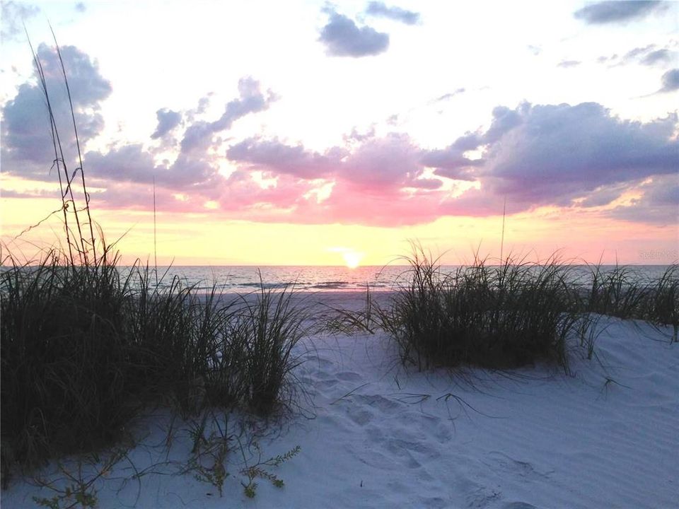 For Sale: $395,000 (0.06 acres)