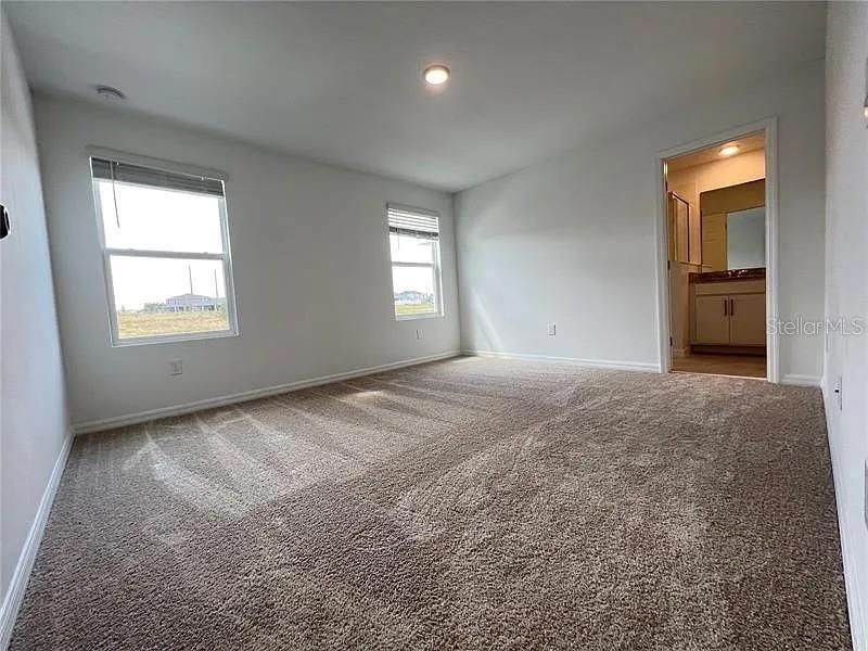 На продажу: $359,900 (3 спален, 2 ванн, 1491 Квадратных фут)