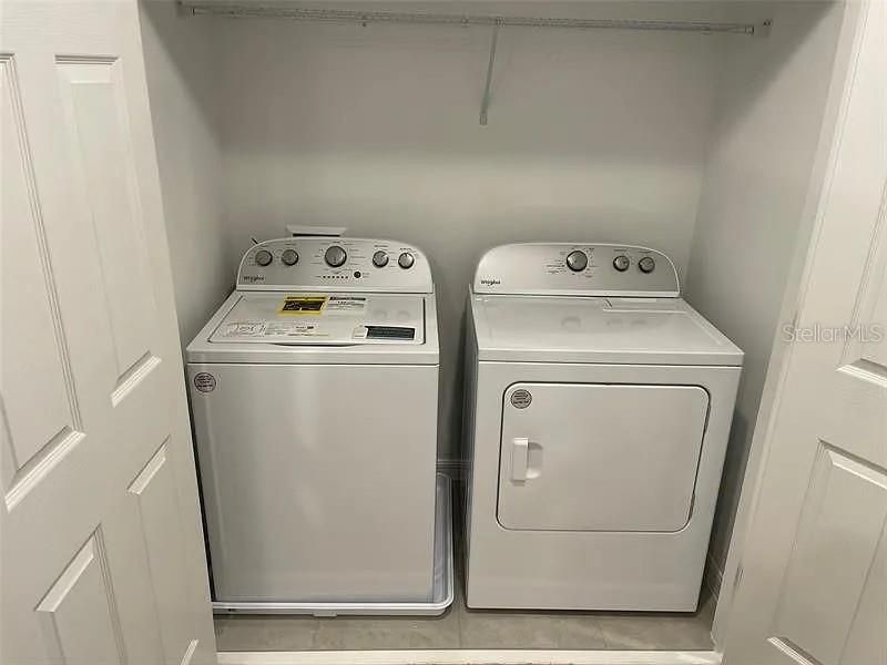 На продажу: $359,900 (3 спален, 2 ванн, 1491 Квадратных фут)