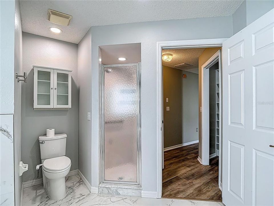 合同活跃: $315,000 (3 贝兹, 2 浴室, 1730 平方英尺)