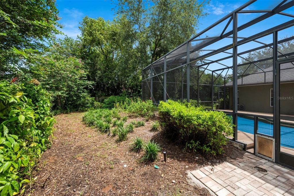 Под контрактом: $649,999 (5 спален, 3 ванн, 3003 Квадратных фут)