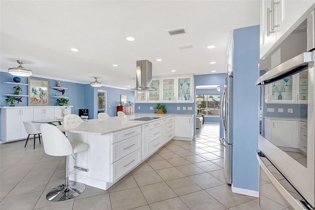 待售: $985,000 (3 贝兹, 3 浴室, 2192 平方英尺)