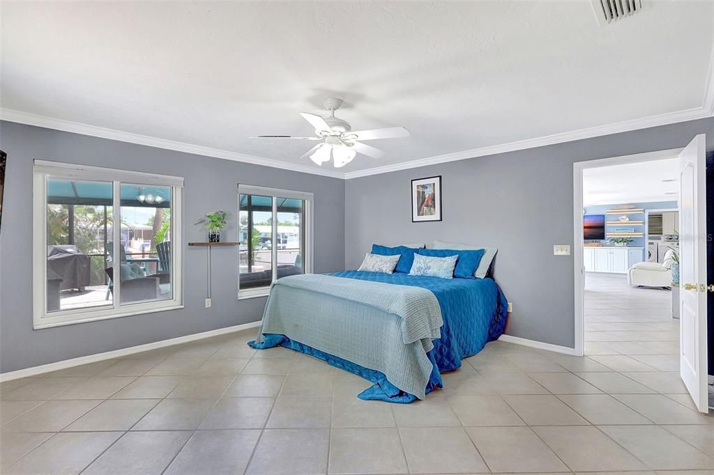 待售: $985,000 (3 贝兹, 3 浴室, 2192 平方英尺)