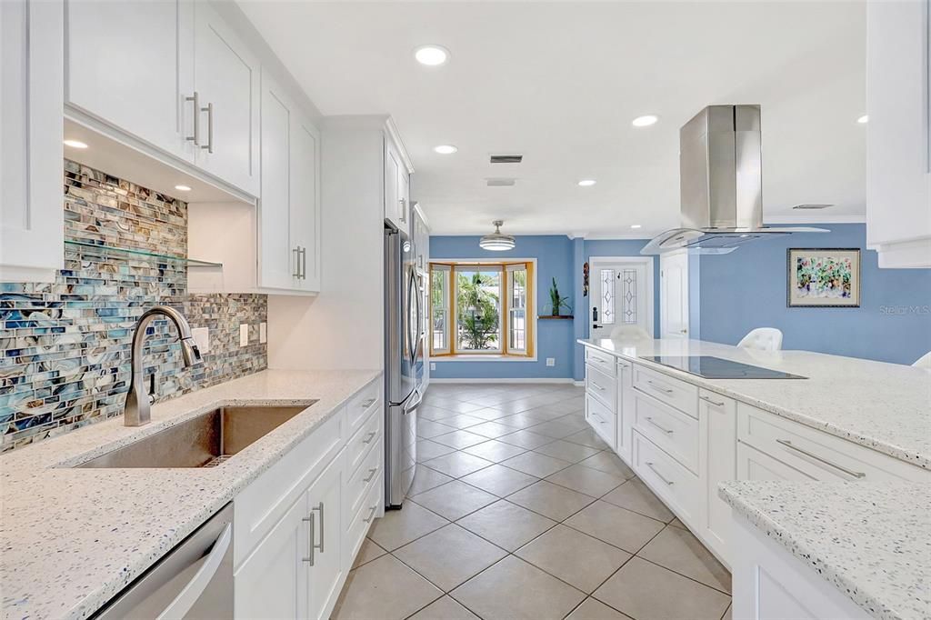 待售: $985,000 (3 贝兹, 3 浴室, 2192 平方英尺)