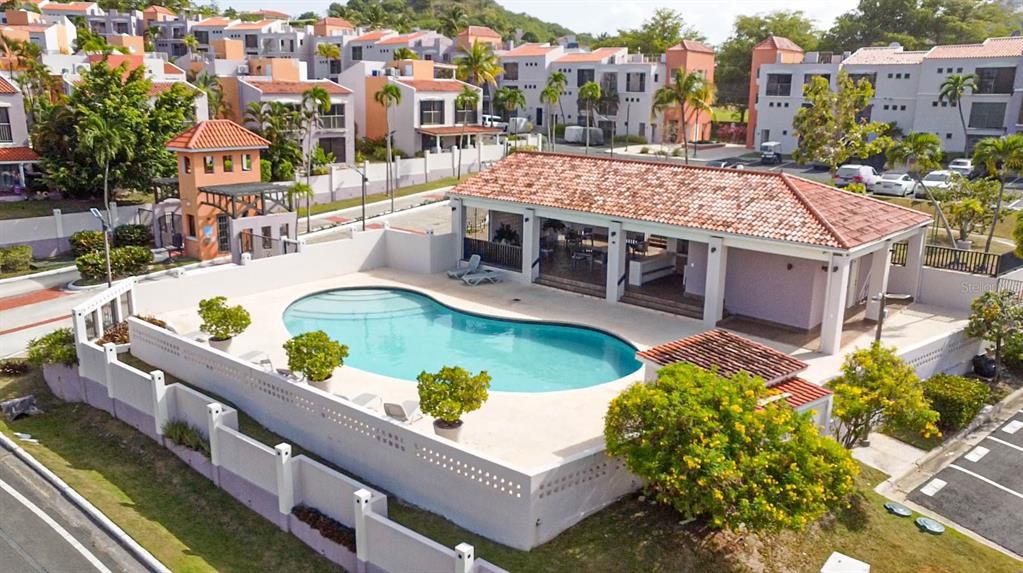 For Sale: $329,000 (3 beds, 2 baths, 1758 Square Feet)