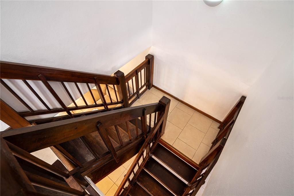 For Sale: $329,000 (3 beds, 2 baths, 1758 Square Feet)