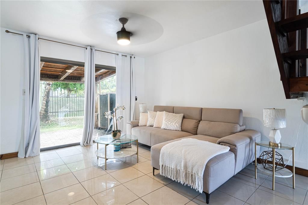 For Sale: $329,000 (3 beds, 2 baths, 1758 Square Feet)