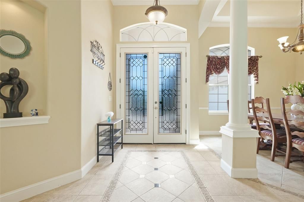 合同活跃: $749,900 (4 贝兹, 4 浴室, 3433 平方英尺)