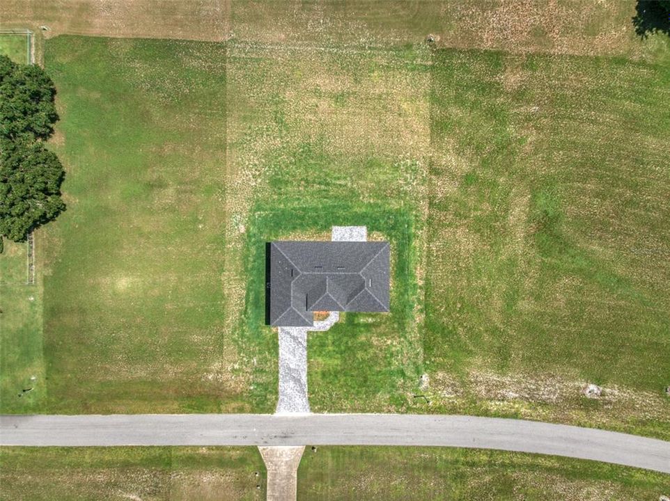 待售: $375,000 (4 贝兹, 2 浴室, 1947 平方英尺)