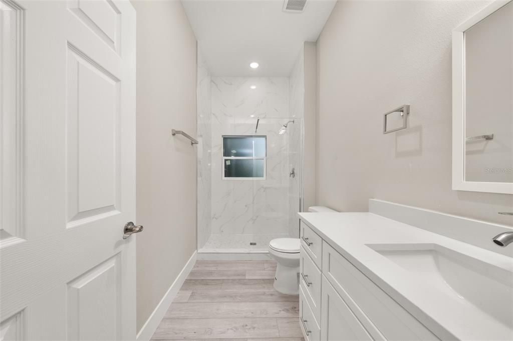 For Sale: $315,000 (3 beds, 2 baths, 1586 Square Feet)