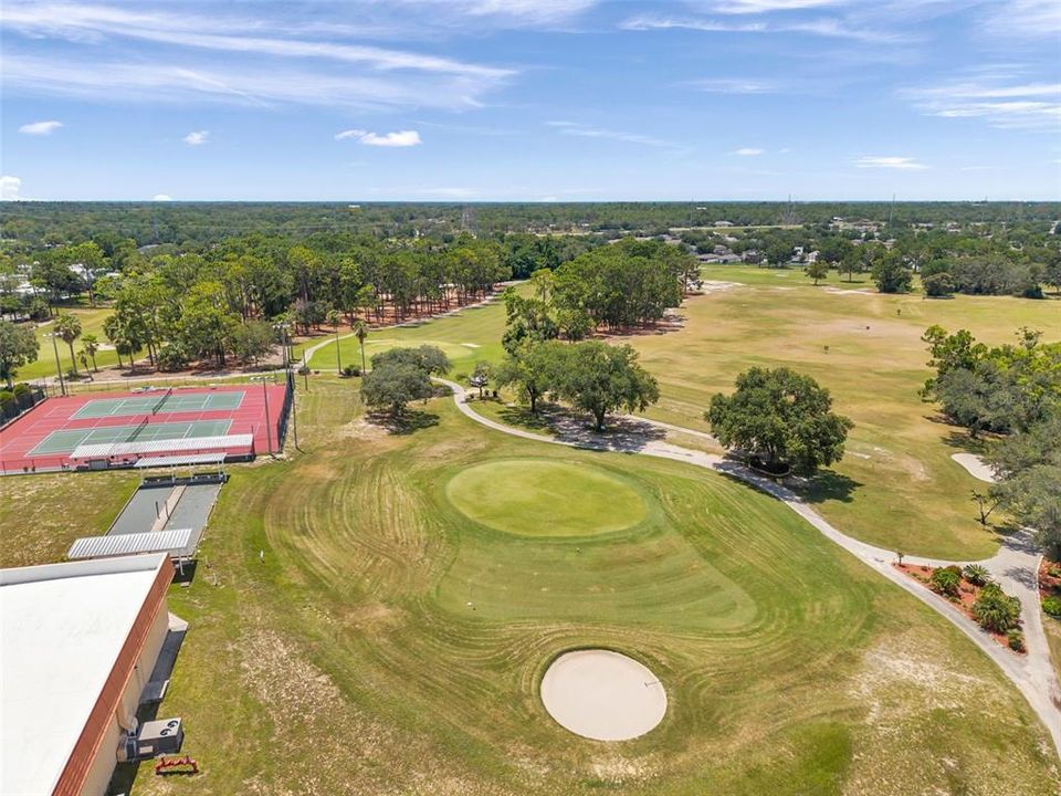 待售: $119,000 (2 贝兹, 2 浴室, 828 平方英尺)