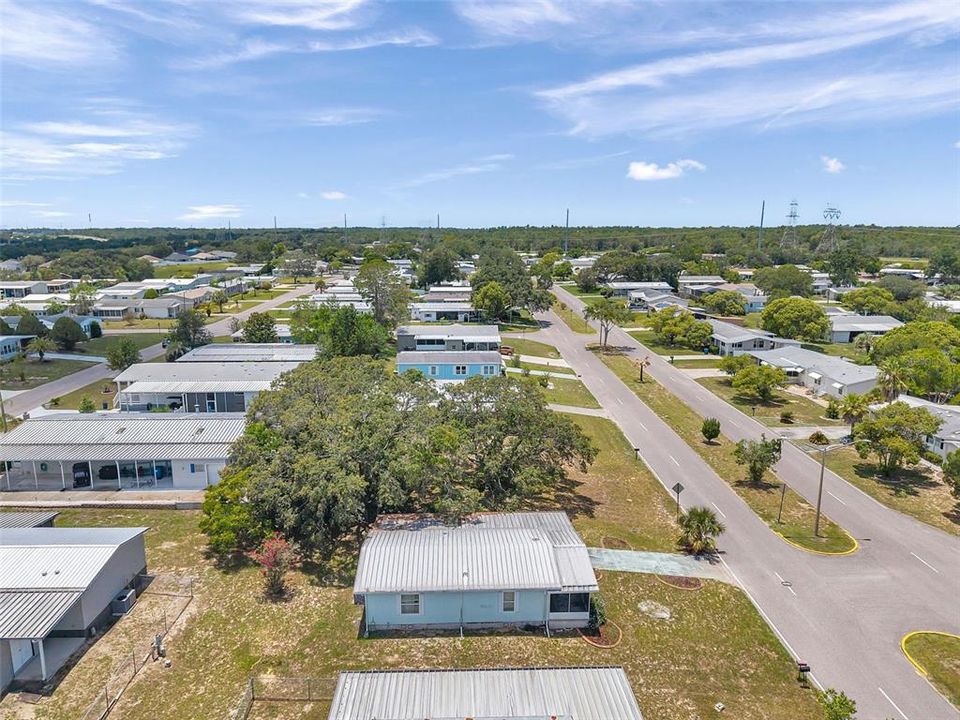 待售: $119,000 (2 贝兹, 2 浴室, 828 平方英尺)